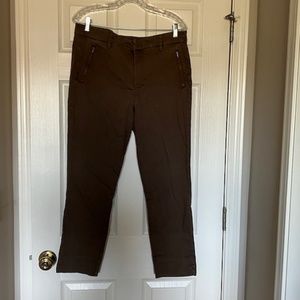 Women’s Level 99  Olive Green Stretch Capri Pants Size 32 Good Condition